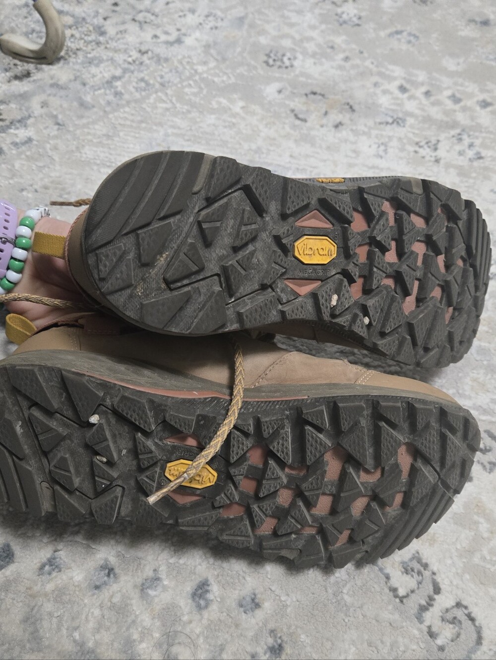Teva Women's Grandview GTX Boot Size 8 - Picture 7 of 7